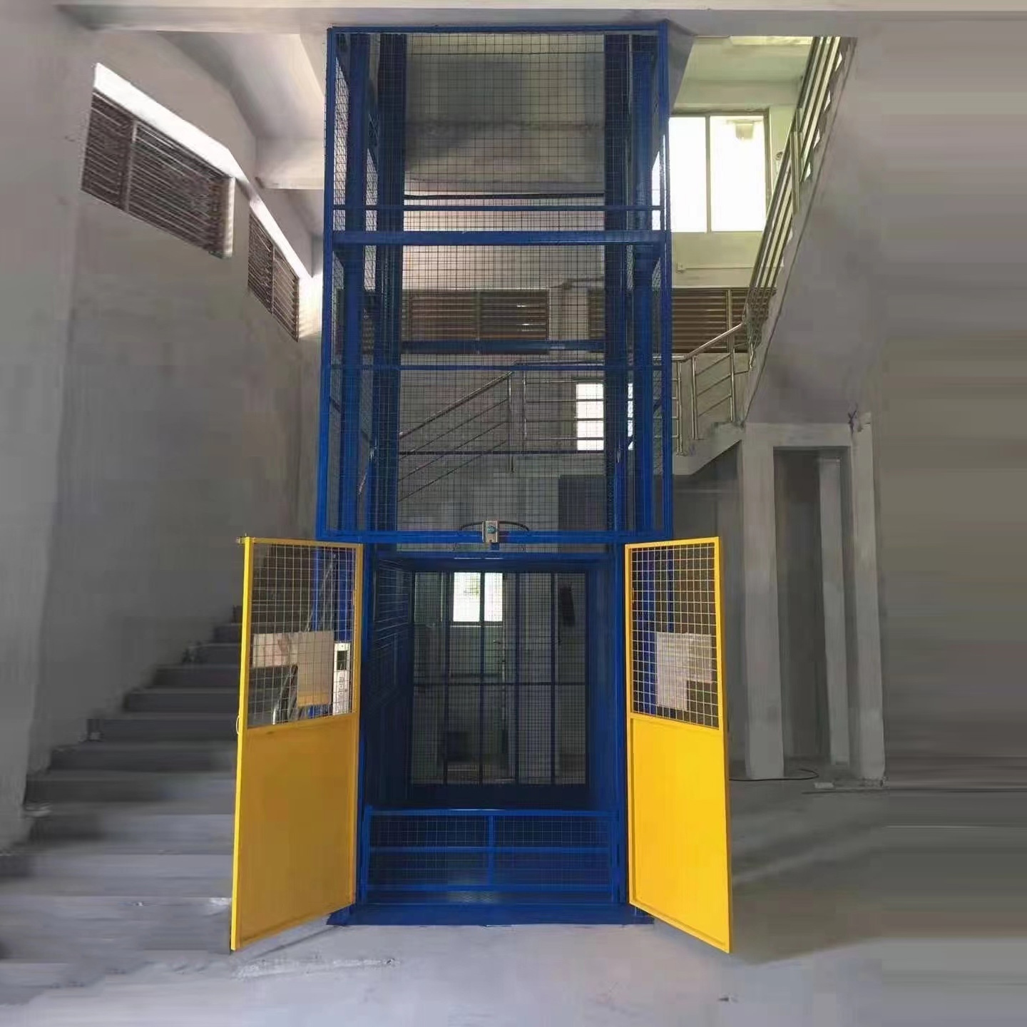 液壓升降機(jī)的升降速度是多少？